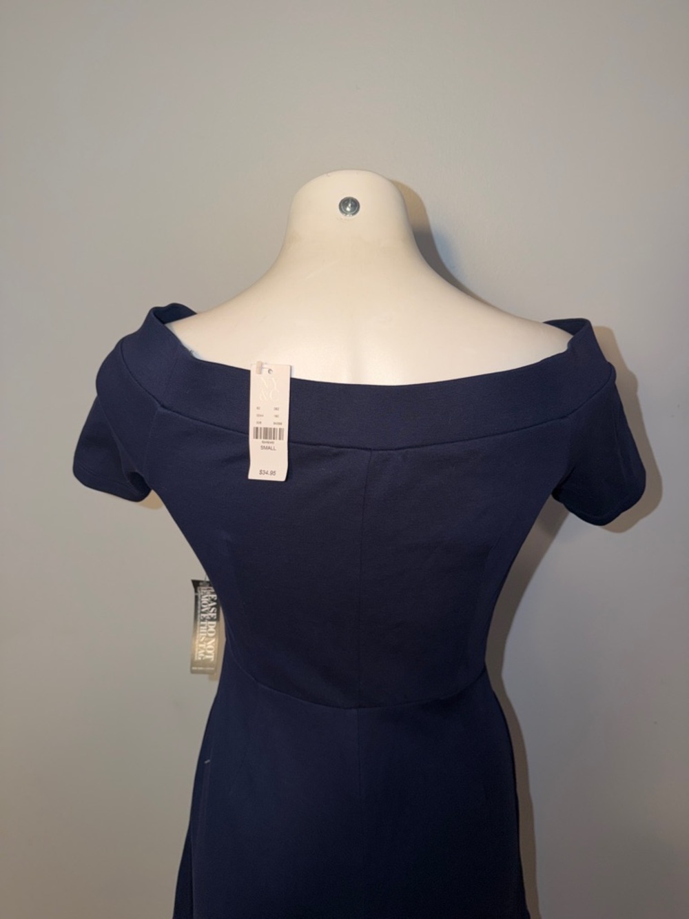 New York & Company Ladies NWT Fit & Flare Dress. Navy blue and white stripes. Sm - Picture 6 of 11